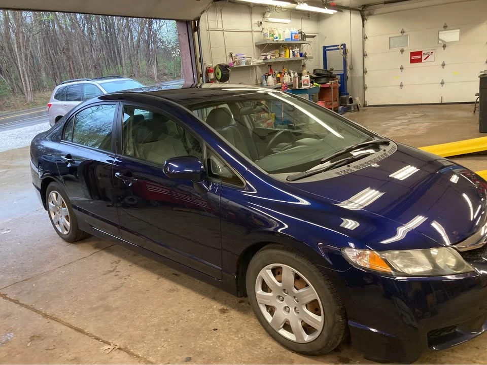 2011 Honda Civic 8th Gen - Image 7 of 13