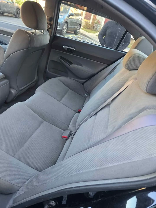 2011 Honda Civic 8th Gen - Image 6 of 6