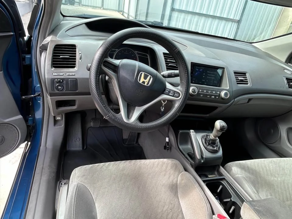 2011 Honda Civic 8th Gen - Image 9 of 9