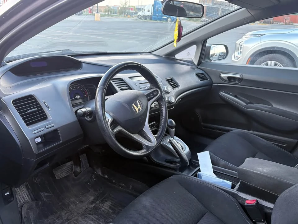 2011 Honda Civic 8th Gen - Image 8 of 10