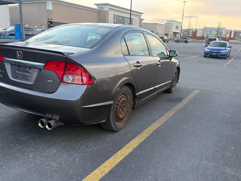 2011 Honda Civic 8th Gen - Image 4 of 10