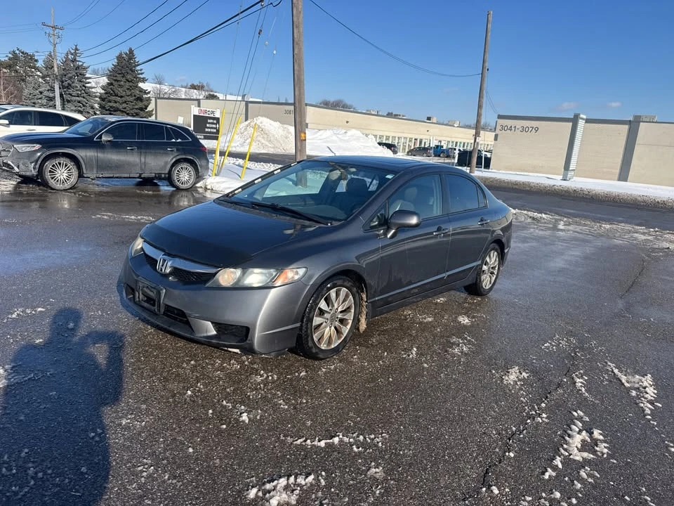 2011 Honda Civic 8th Gen - Image 2 of 9