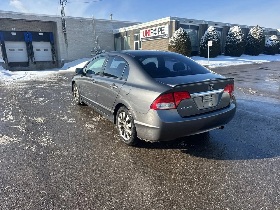 2011 Honda Civic 8th Gen - Image 5 of 9