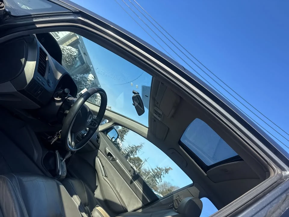 2011 Honda Civic 8th Gen - Image 7 of 9