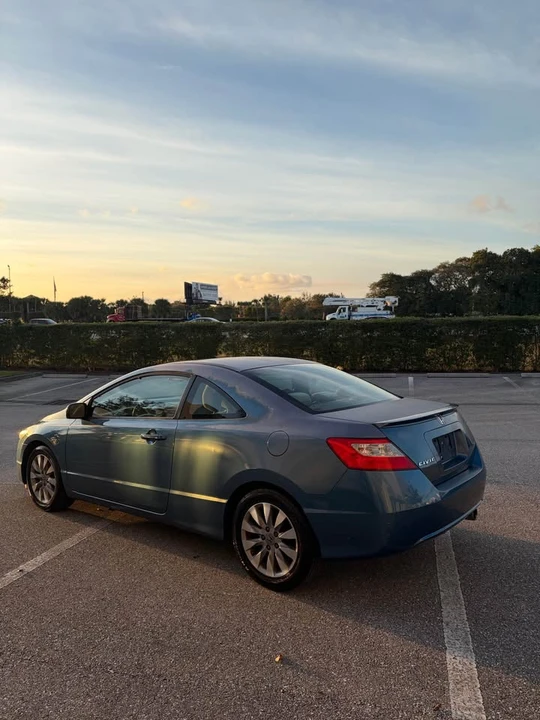 2011 Honda Civic 8th Gen - Image 12 of 18