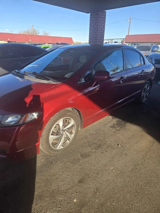 2011 Honda Civic 8th Gen - Image 2 of 6
