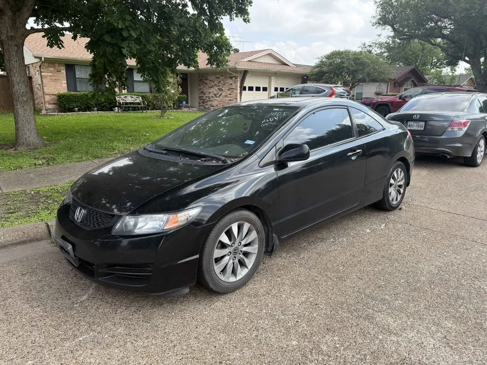 2011 Honda Civic 8th Gen - Image 4 of 5