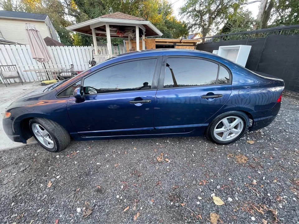2011 Honda Civic 8th Gen - Image 19 of 20
