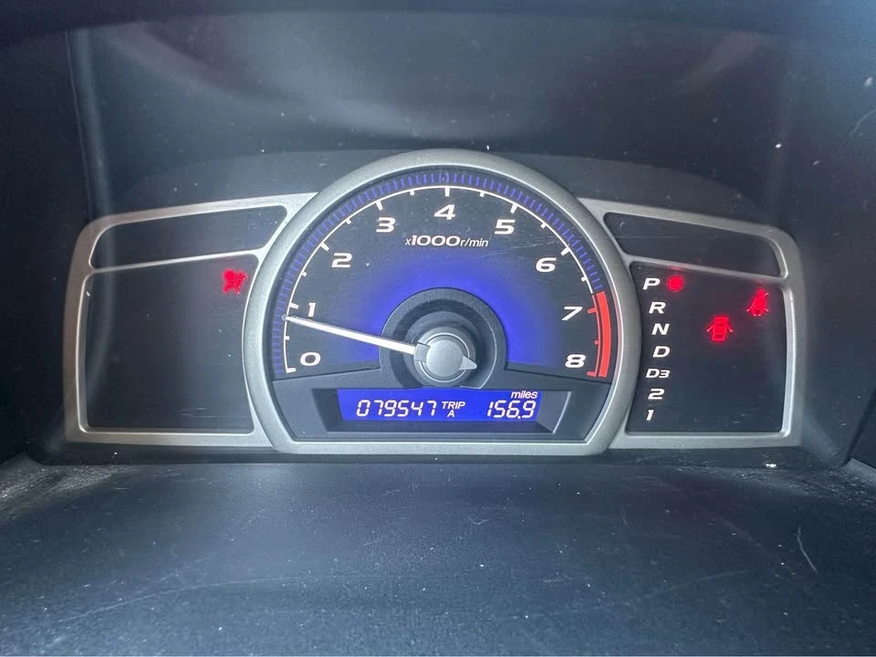 2011 Honda Civic 8th Gen - Image 8 of 8