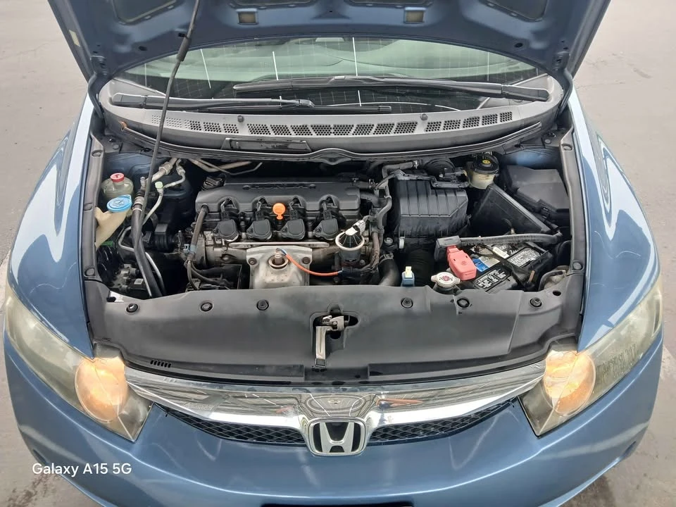 2011 Honda Civic 8th Gen - Image 6 of 7