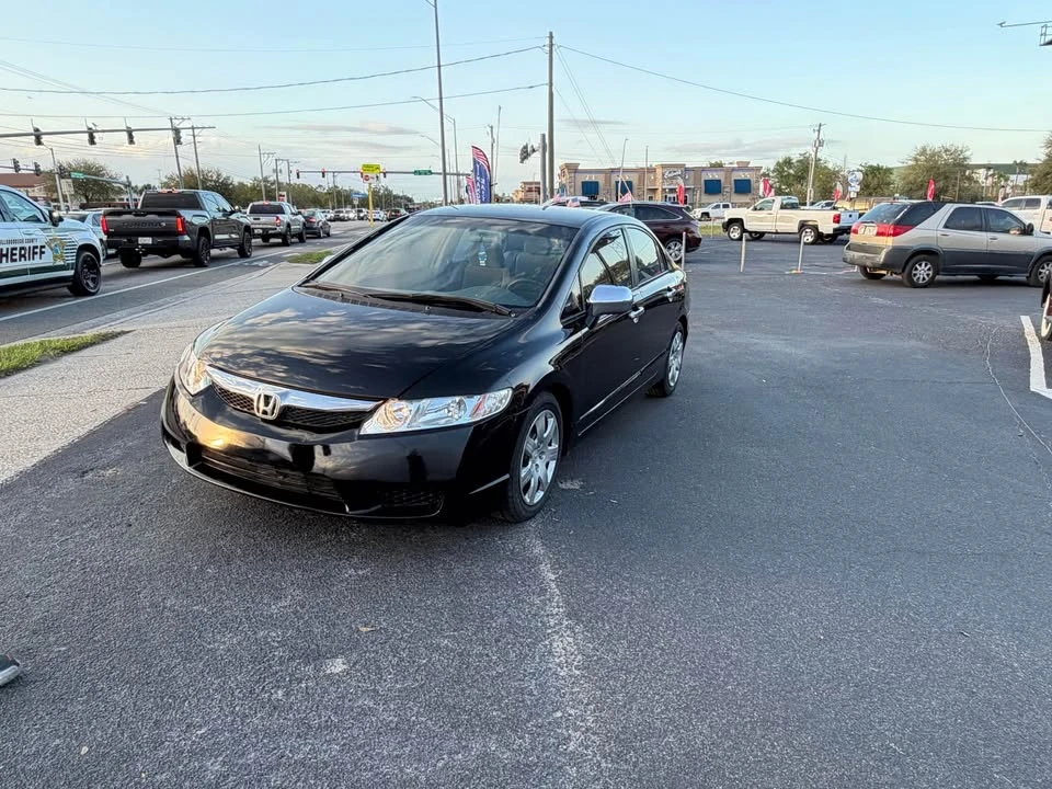 2011 Honda Civic 8th Gen - Image 6 of 8
