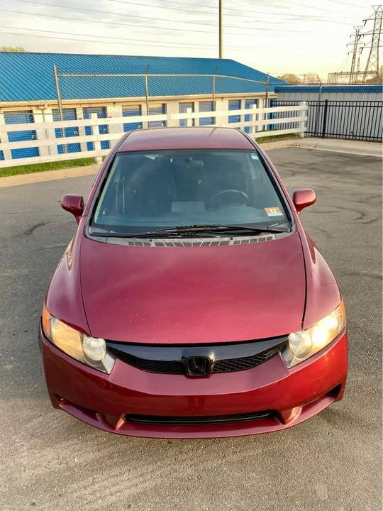 2011 Honda Civic 8th Gen - Image 2 of 19