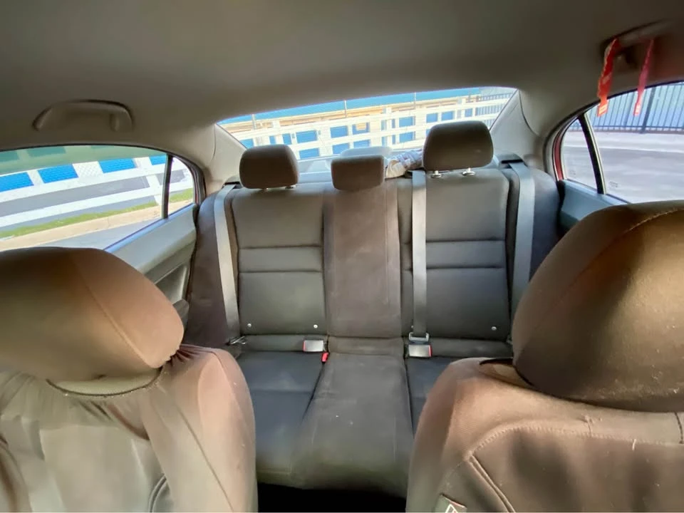 2011 Honda Civic 8th Gen - Image 16 of 19