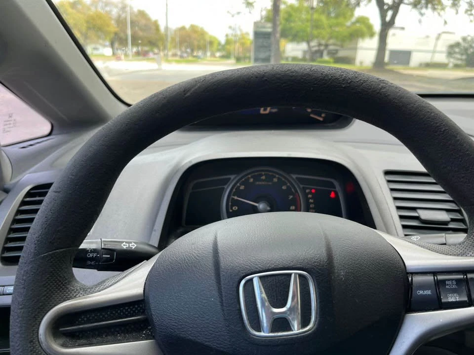 2011 Honda Civic 8th Gen - Image 12 of 15