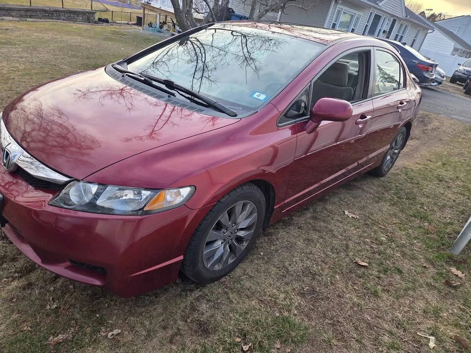 2011 Honda Civic 8th Gen - Image 3 of 6