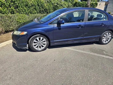 2011 Honda Civic DX Sedan