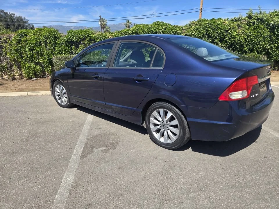 2011 Honda Civic 8th Gen - Image 9 of 10