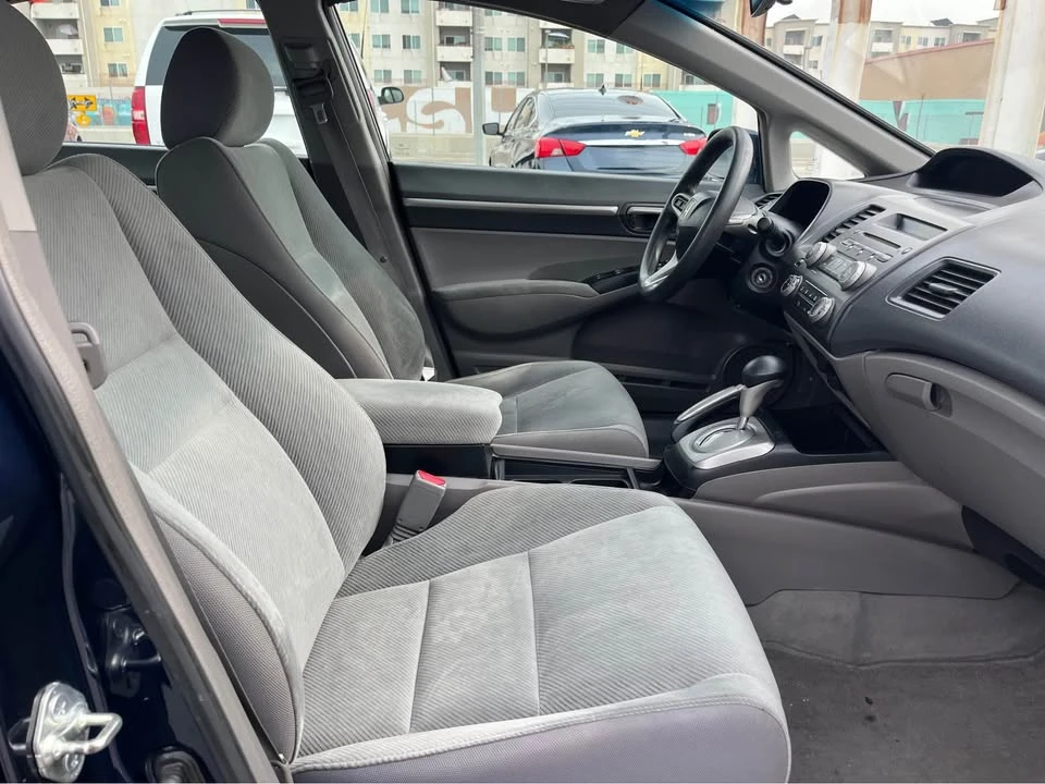 2011 Honda Civic 8th Gen - Image 15 of 19