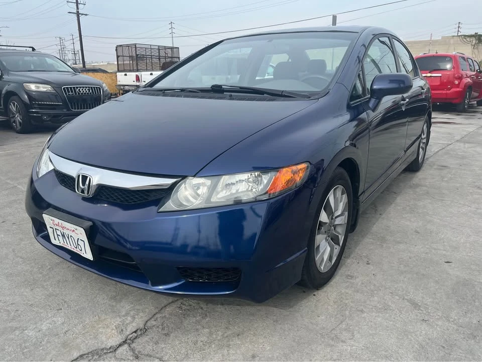 2011 Honda Civic 8th Gen - Image 2 of 19