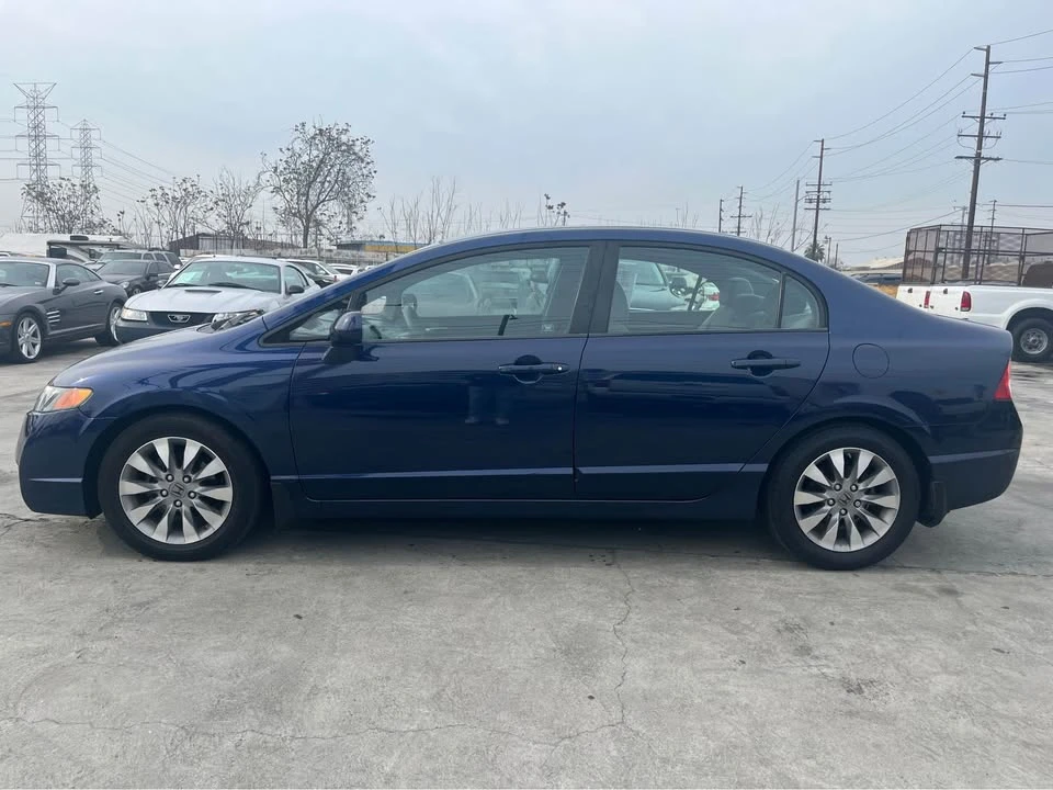 2011 Honda Civic 8th Gen - Image 3 of 19