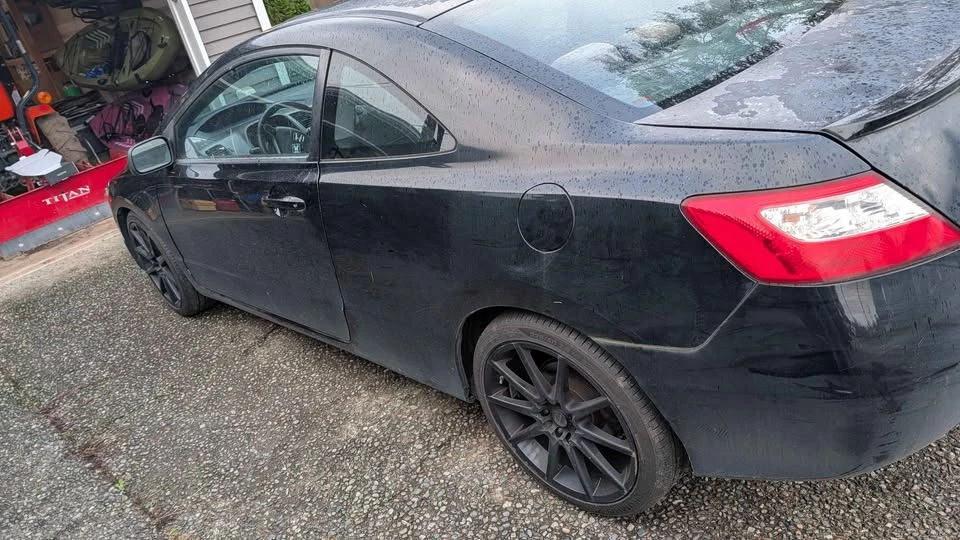 2011 Honda Civic 8th Gen - Image 5 of 6