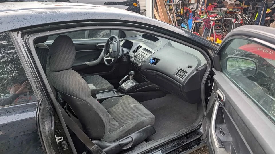 2011 Honda Civic 8th Gen - Image 2 of 6