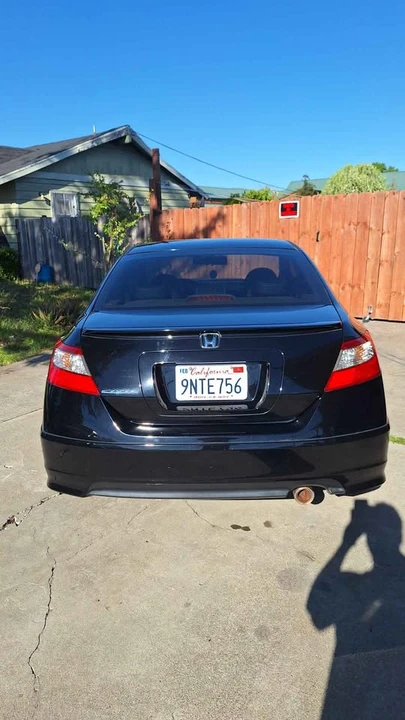 2011 Honda Civic 8th Gen - Image 3 of 20