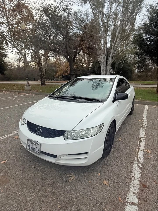 2011 Honda Civic 8th Gen - Image 4 of 8