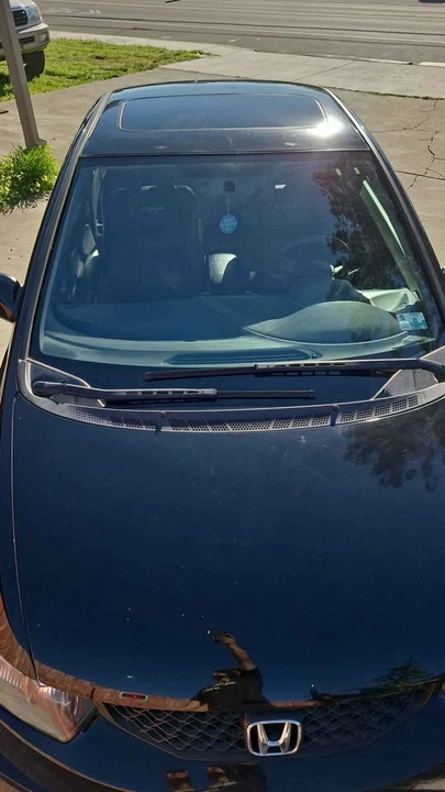 2011 Honda Civic 8th Gen - Image 8 of 20