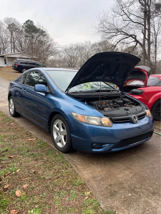 2011 Honda Civic 8th Gen - Image 2 of 15