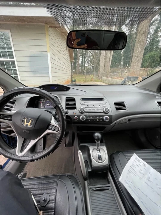 2011 Honda Civic 8th Gen - Image 9 of 15