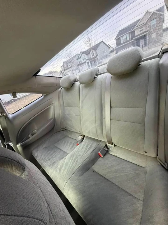 2011 Honda Civic 8th Gen - Image 13 of 14