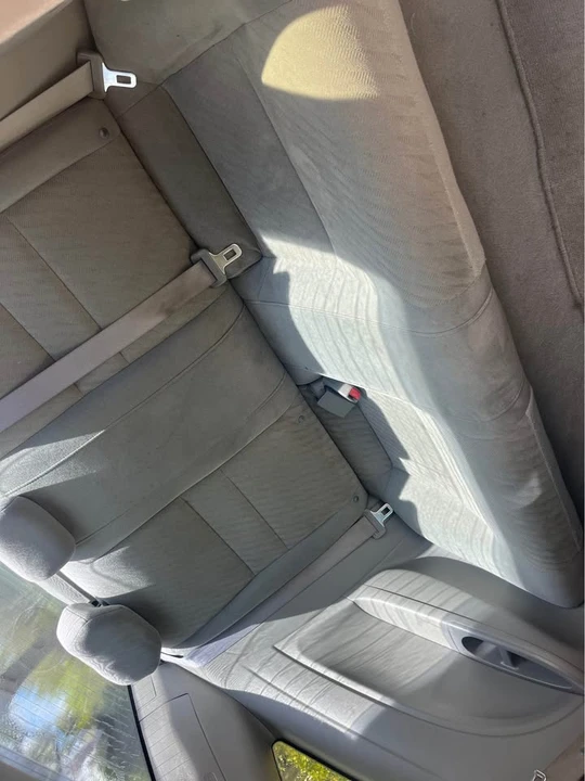 2011 Honda Civic 8th Gen - Image 6 of 8