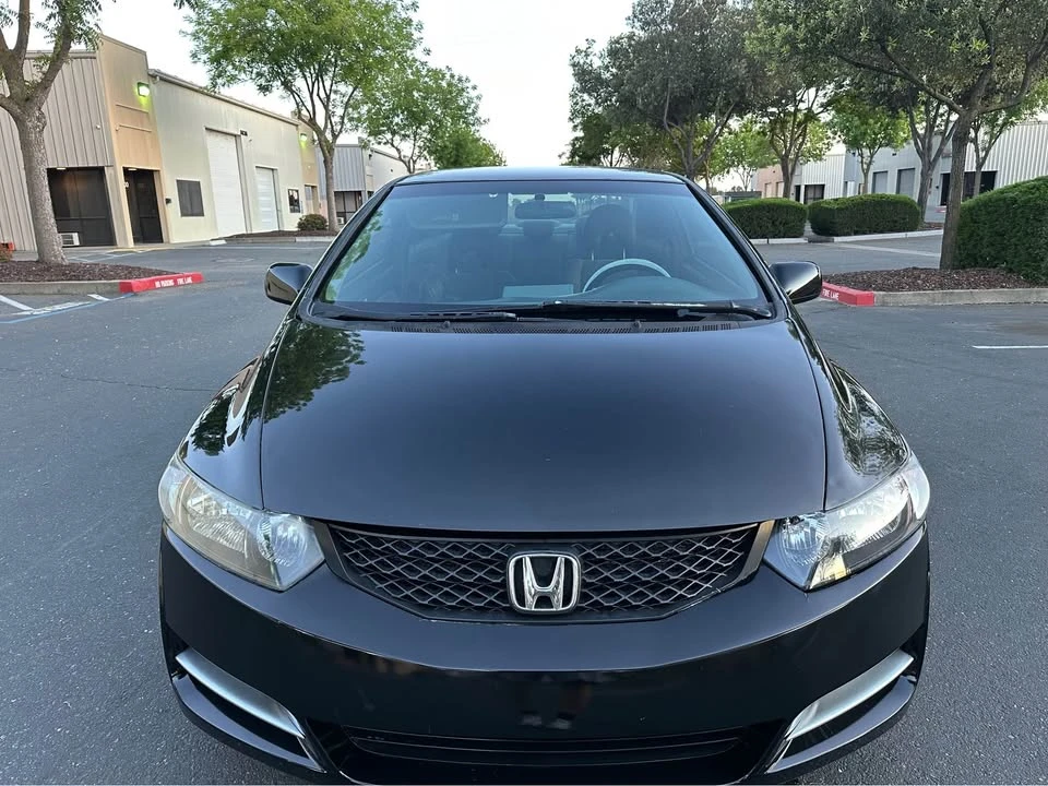 2011 Honda Civic 8th Gen - Image 5 of 11