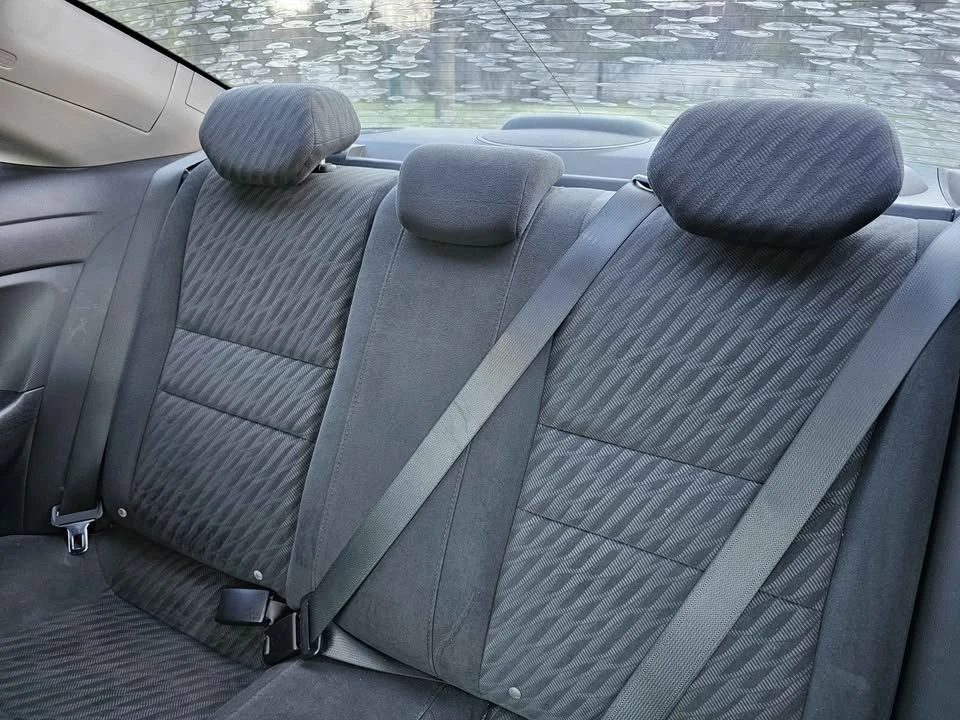 2011 Honda Civic 8th Gen - Image 17 of 20