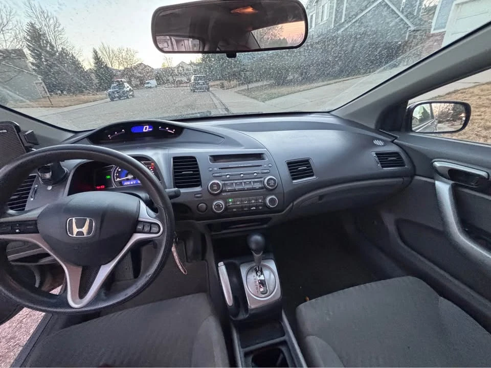 2011 Honda Civic 8th Gen - Image 6 of 6