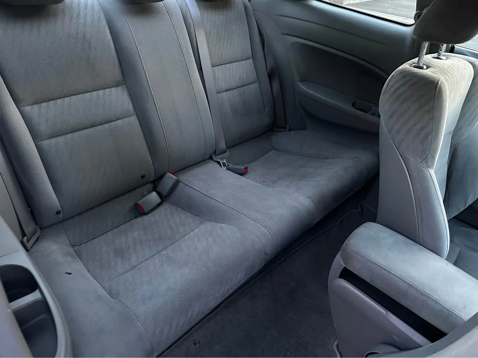 2011 Honda Civic 8th Gen - Image 8 of 11