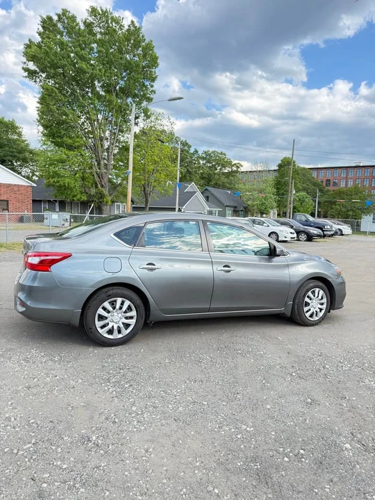 2011 Honda Civic 8th Gen - Image 5 of 11