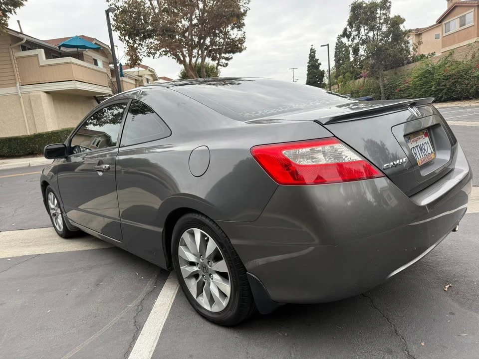 2011 Honda Civic 8th Gen - Image 7 of 14