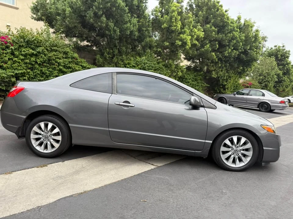2011 Honda Civic 8th Gen - Image 4 of 14