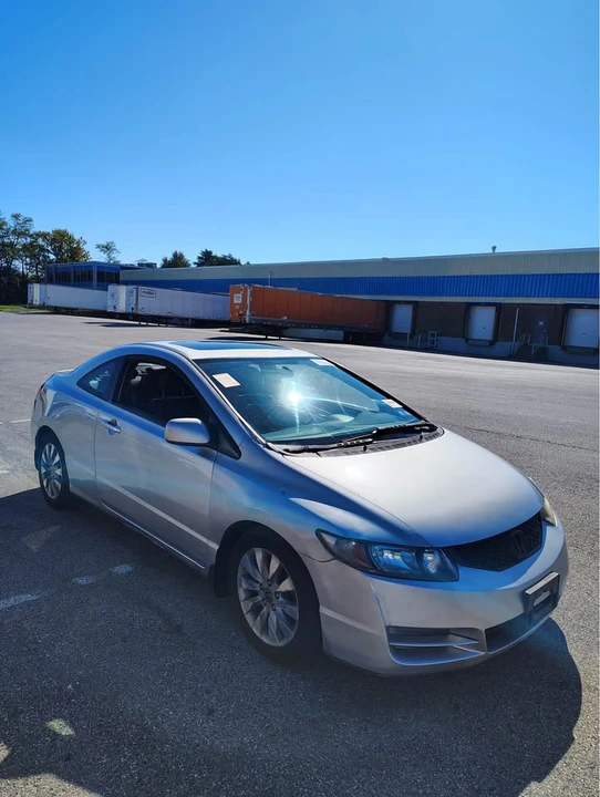2011 Honda Civic 8th Gen - Image 10 of 16