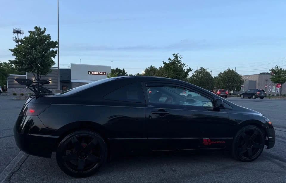 2011 Honda Civic 8th Gen - Image 4 of 7