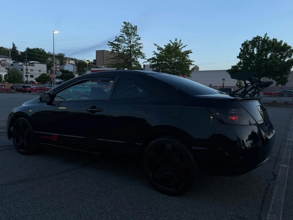 2011 Honda Civic 8th Gen - Image 3 of 7