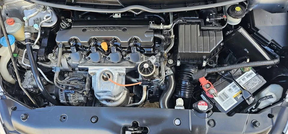 2011 Honda Civic 8th Gen - Image 5 of 16