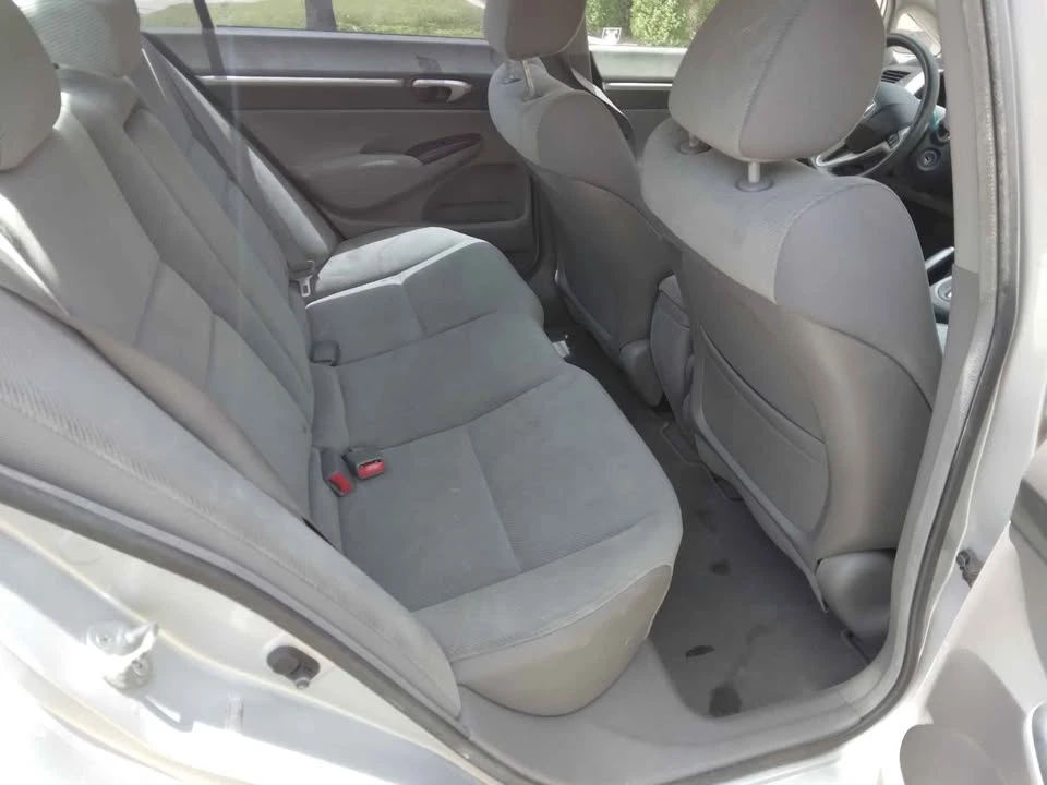 2011 Honda Civic 8th Gen - Image 4 of 4