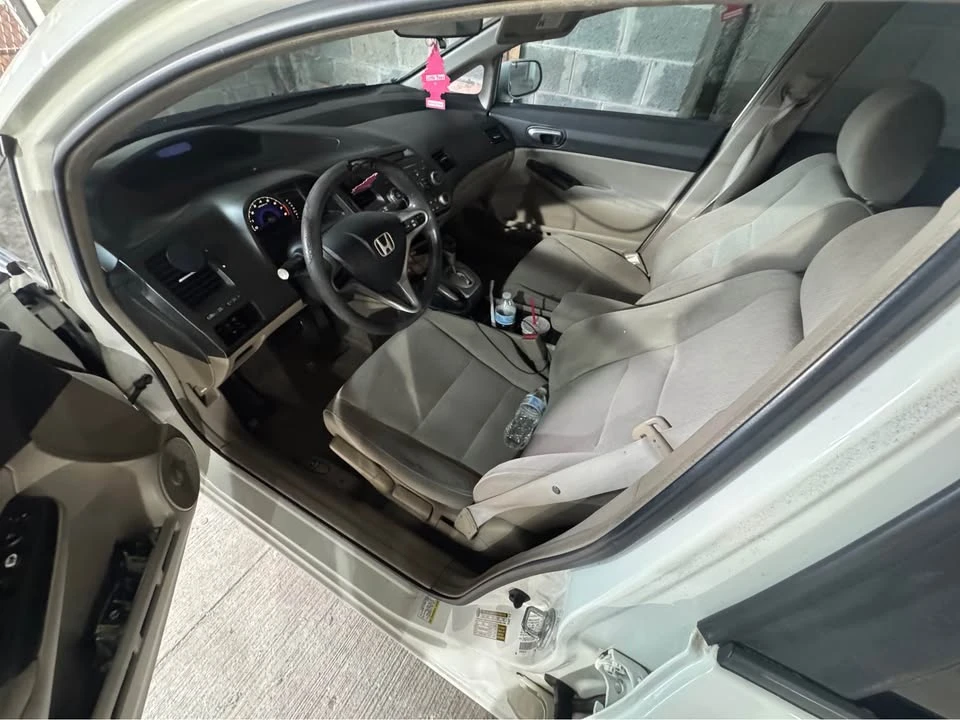 2011 Honda Civic 8th Gen - Image 6 of 6