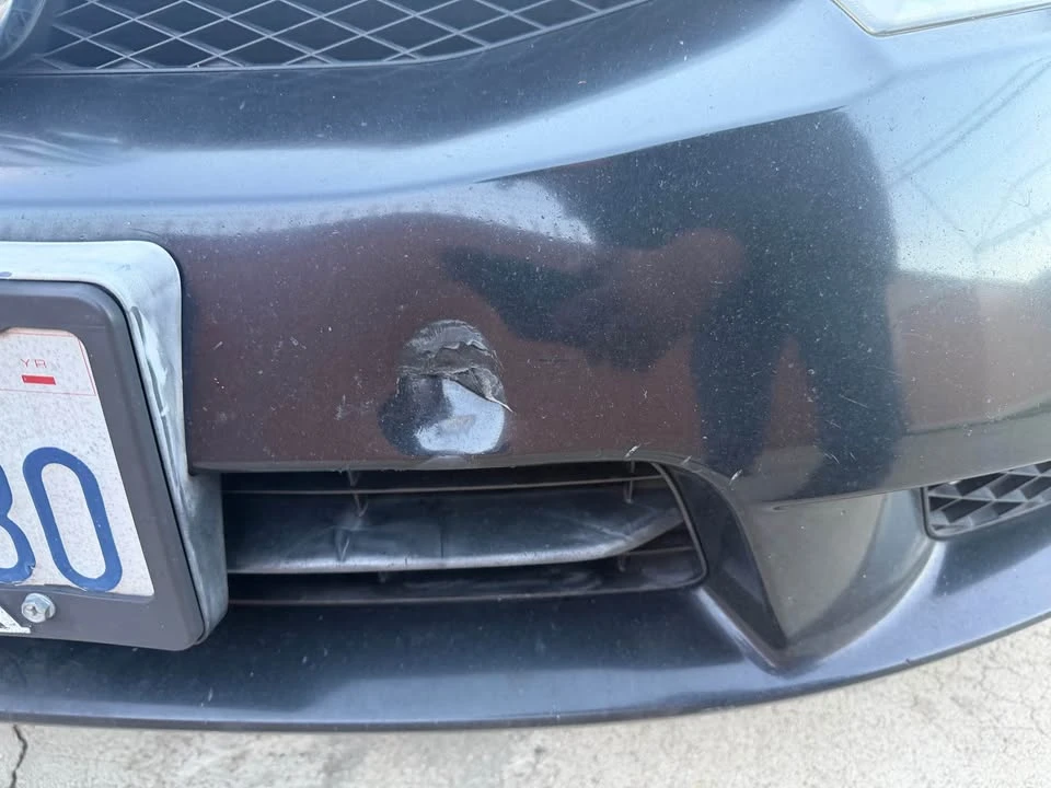 2011 Honda Civic 8th Gen - Image 9 of 14