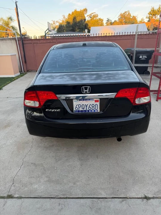 2011 Honda Civic 8th Gen - Image 5 of 14