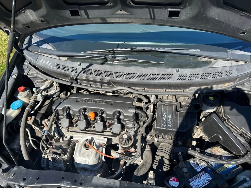2011 Honda Civic 8th Gen - Image 9 of 10