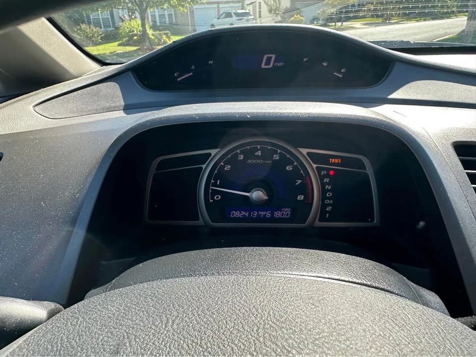 2011 Honda Civic 8th Gen - Image 10 of 10